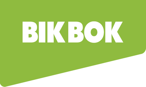 Bik Bok - 25 %	på topper og bluser ved kjøp av 2